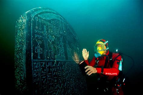 heracleion stele|Franck Goddio: Projects: Sunken civilizations: Thonis.
